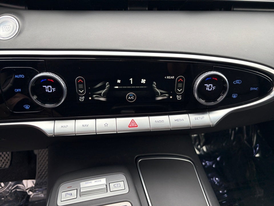 2025 Genesis GV70 2.5T AWD