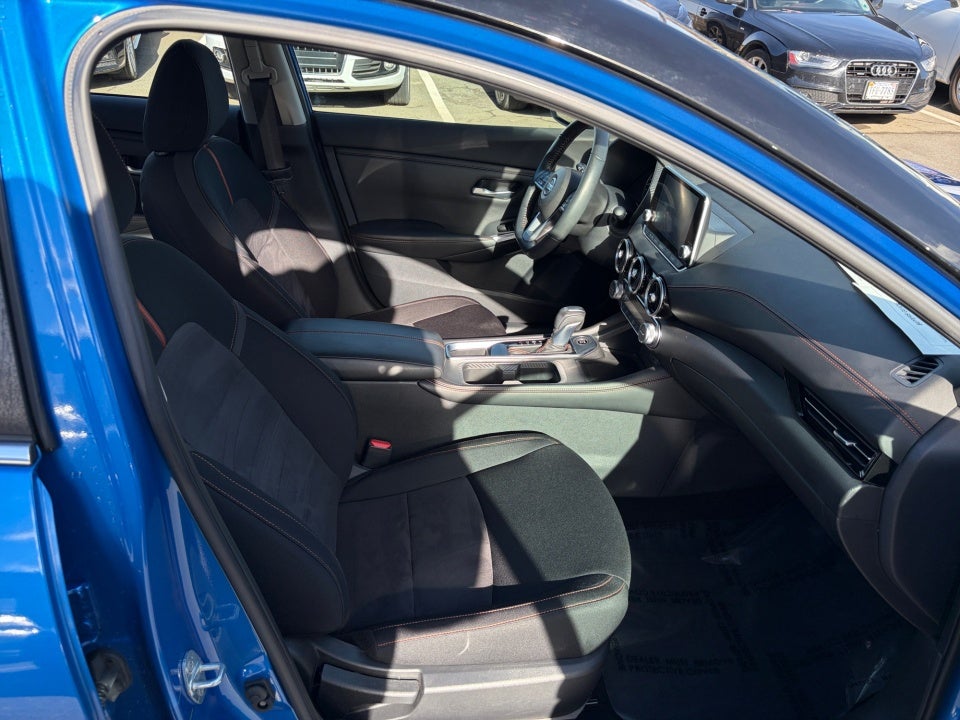 2022 Nissan Sentra SR Xtronic CVT