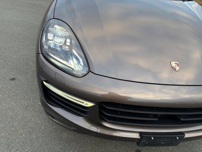 2015 Porsche Cayenne Turbo