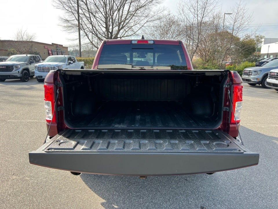 2022 RAM 1500 Big Horn Crew Cab 4x4 5'7" Box