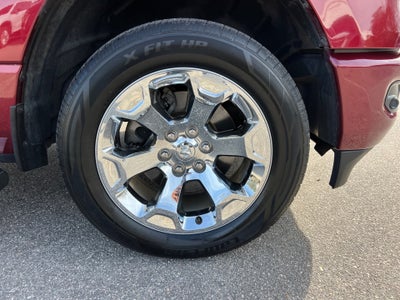 2022 RAM 1500 Big Horn Crew Cab 4x4 5'7" Box