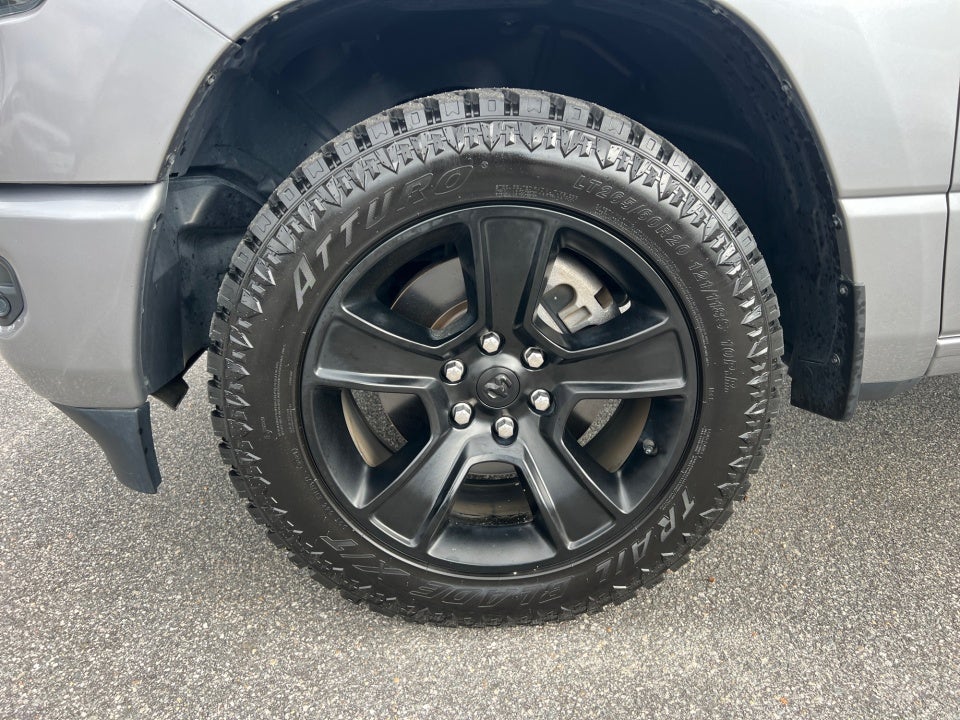 2021 RAM 1500 Big Horn Crew Cab 4x4 5'7" Box