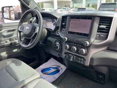 2023 RAM 1500 Big Horn Crew Cab 4x4 6'4" Box