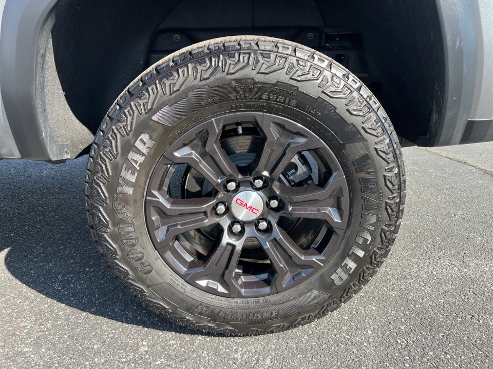 2024 GMC Canyon 2WD Elevation