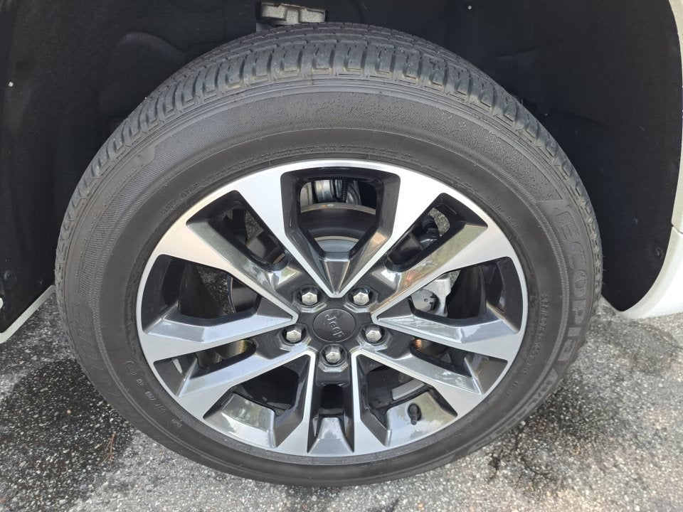 2023 Jeep Grand Cherokee Overland 4x4