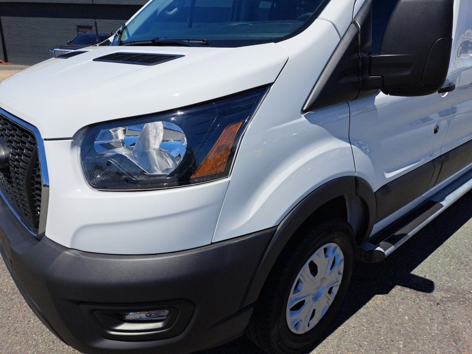 2025 Ford Transit Cargo Van T250