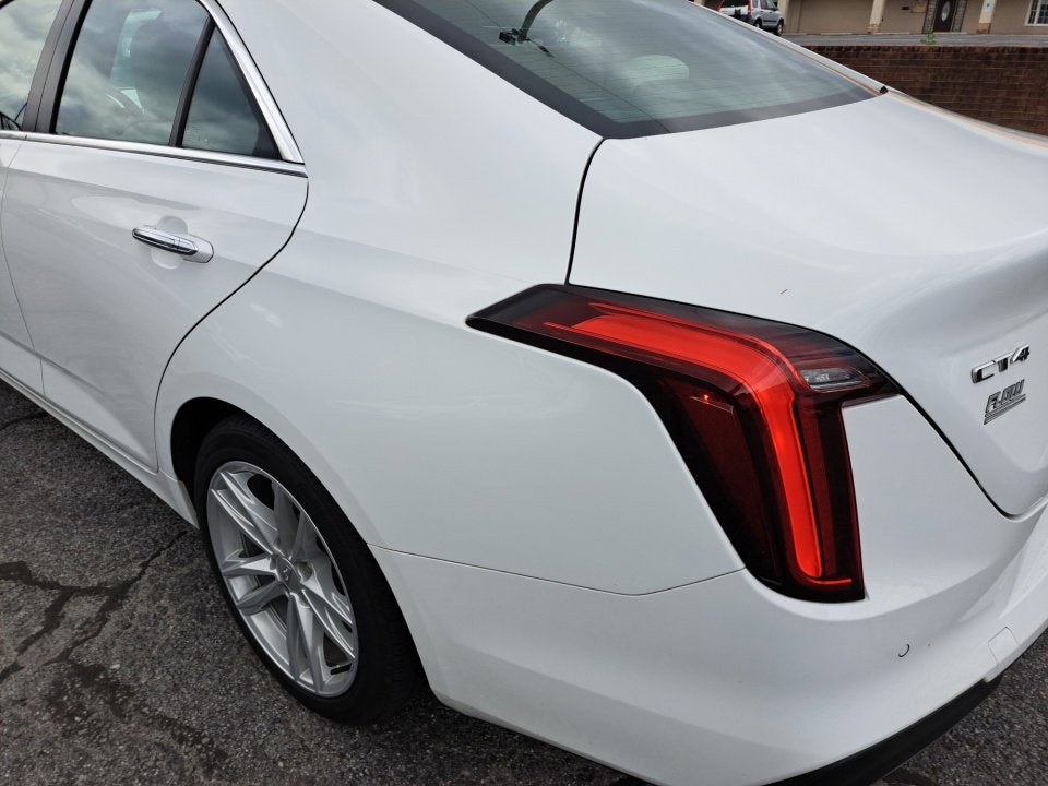 2023 Cadillac CT4 Luxury