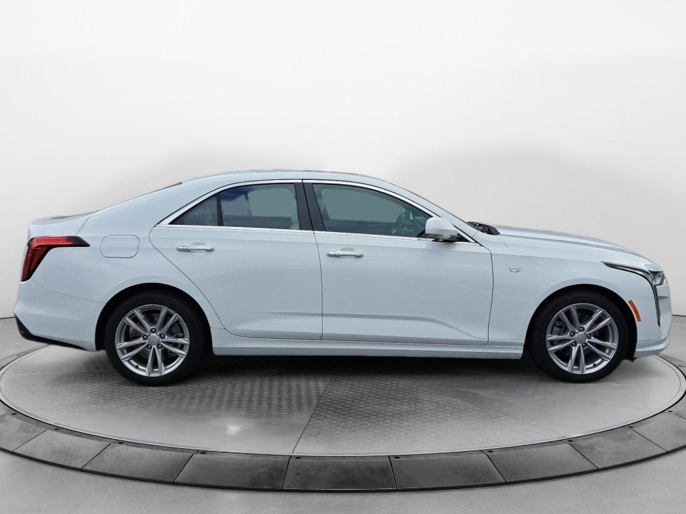 2023 Cadillac CT4 Luxury