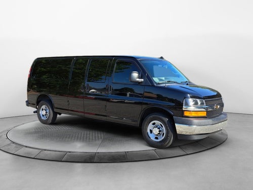 2017 Chevrolet Express Passenger 3500 LT