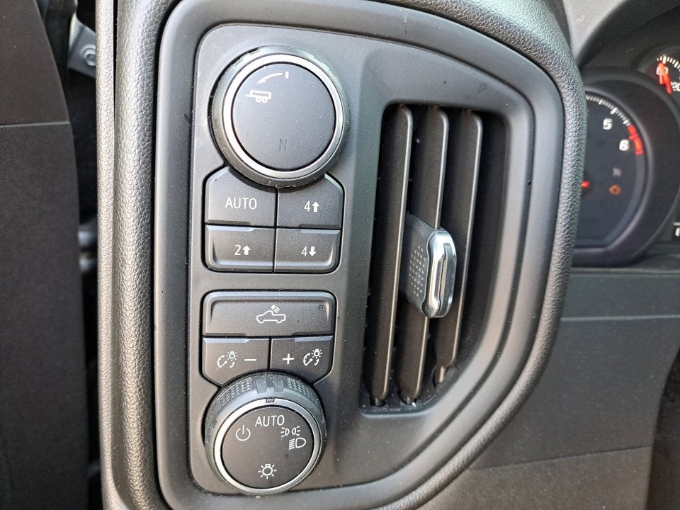 2019 Chevrolet Silverado 1500 Custom Trail Boss