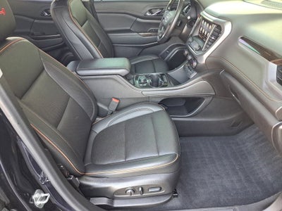 2022 GMC Acadia AT4