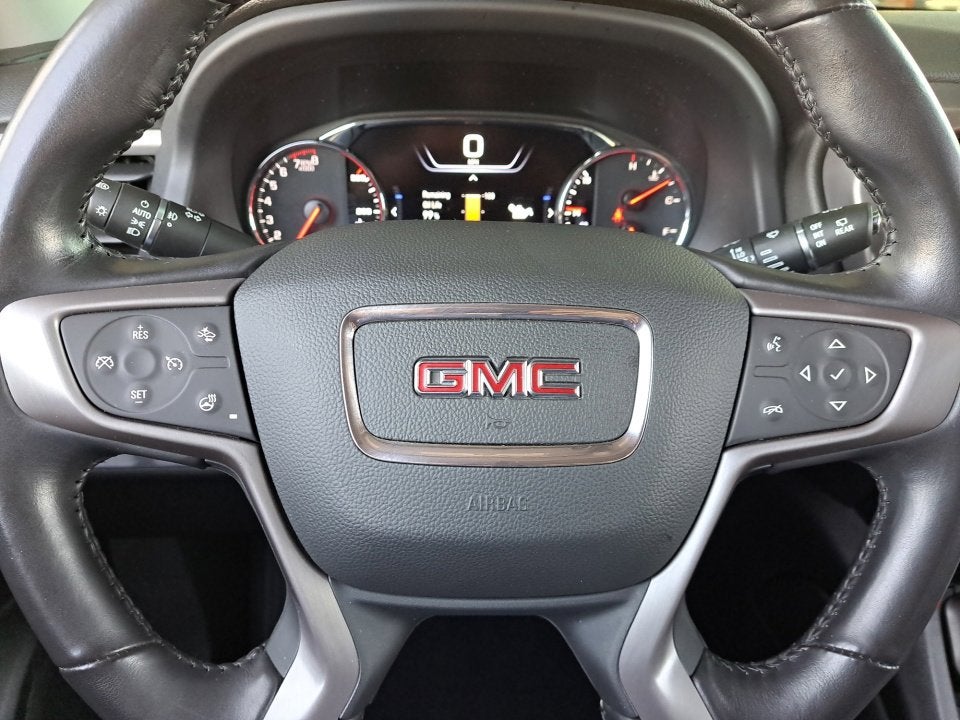 2022 GMC Acadia AT4