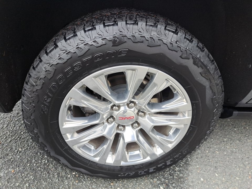 2022 GMC Yukon Denali