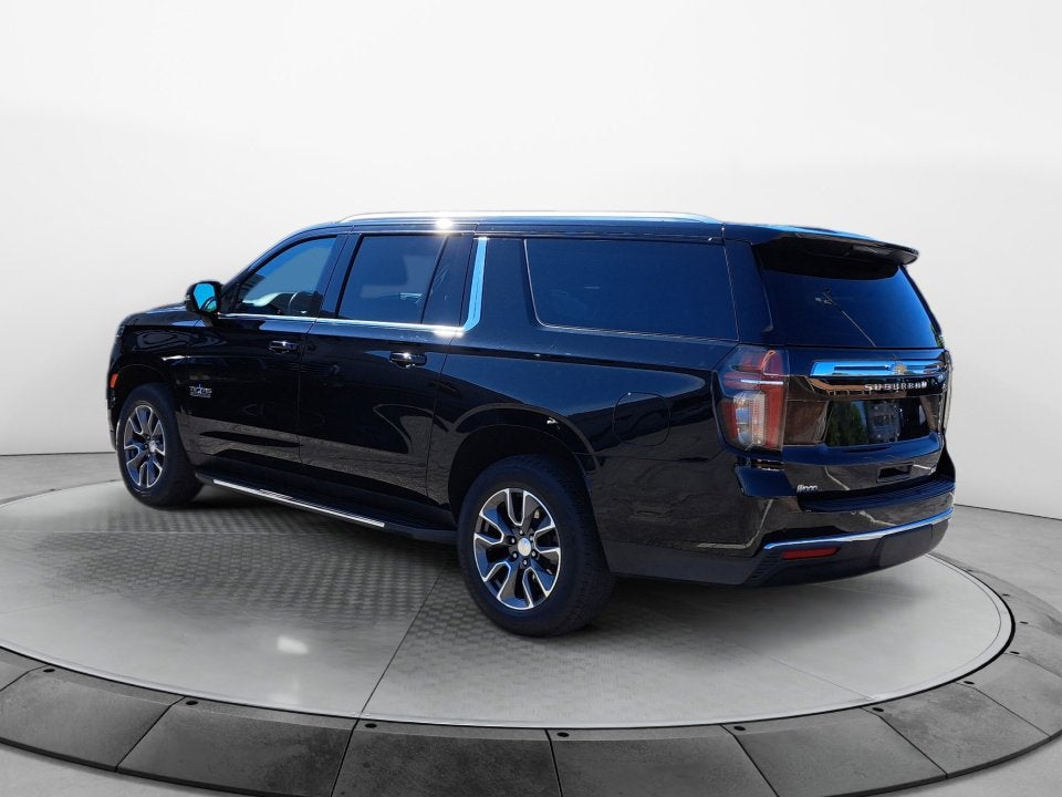 2022 Chevrolet Suburban LT