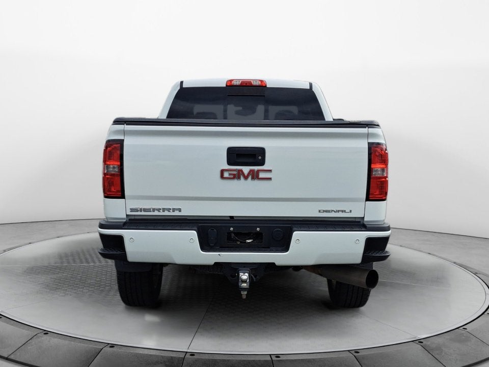 2015 GMC Sierra 2500 HD Denali