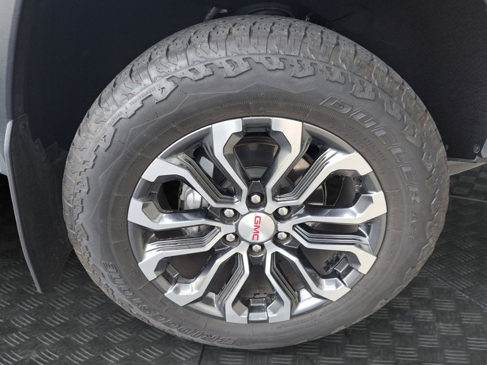 2023 GMC Canyon Denali