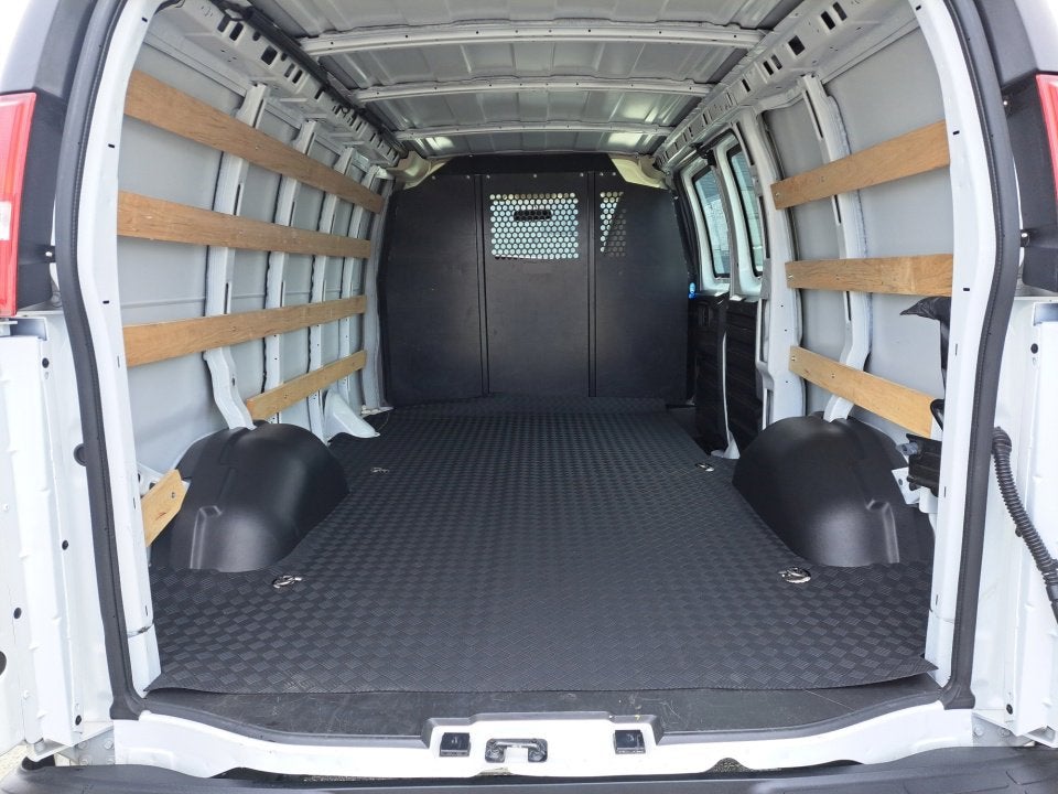 2025 GMC Savana Cargo Work Van