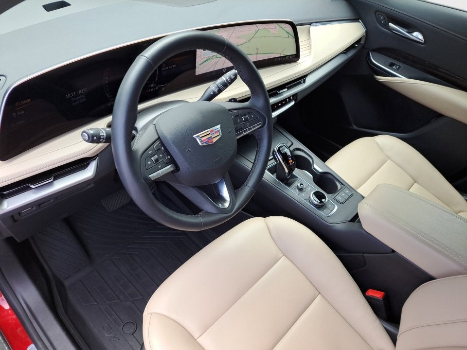 2025 Cadillac XT4 Premium Luxury