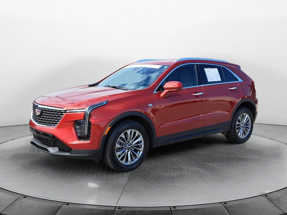 2025 Cadillac XT4 Premium Luxury