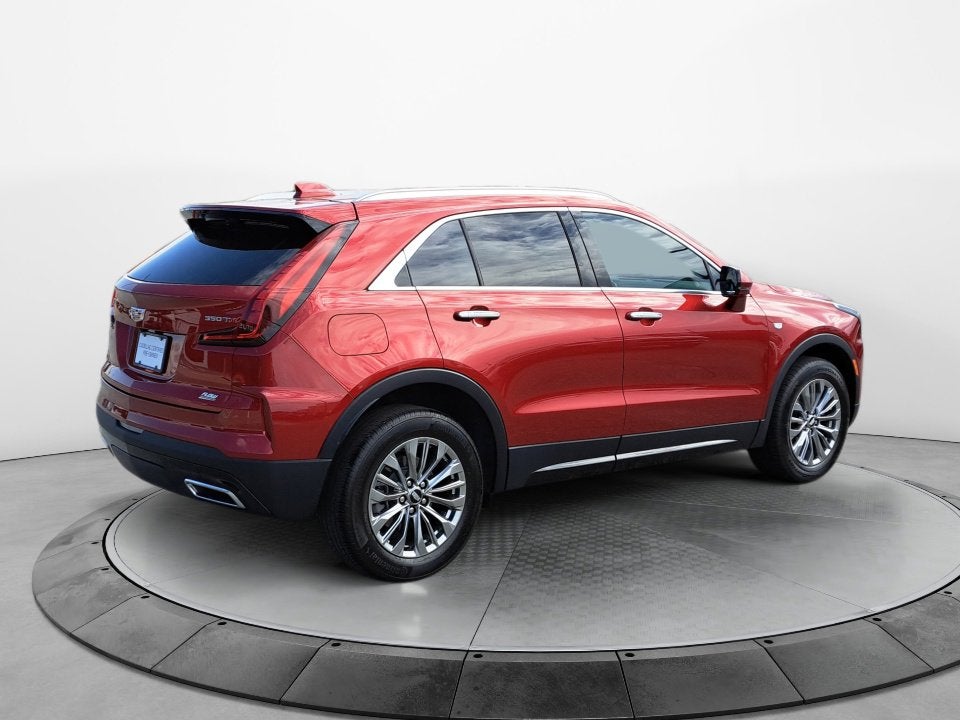 2025 Cadillac XT4 Premium Luxury