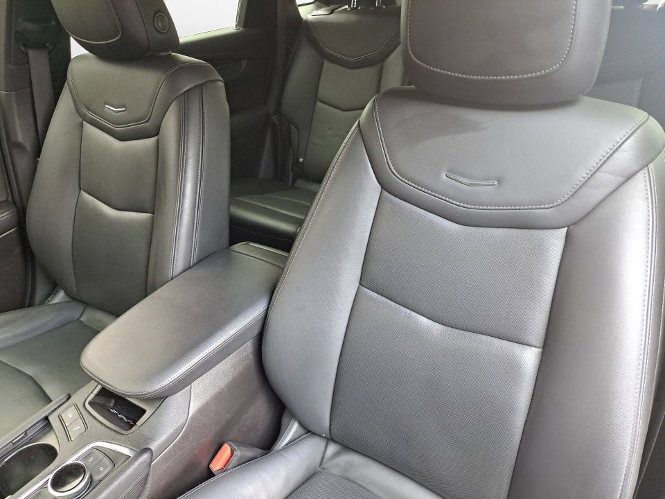 2022 Cadillac XT5 Sport