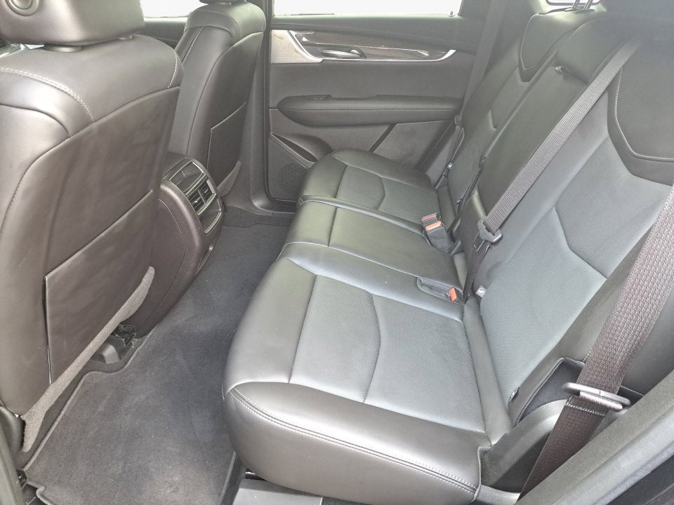 2022 Cadillac XT5 Sport