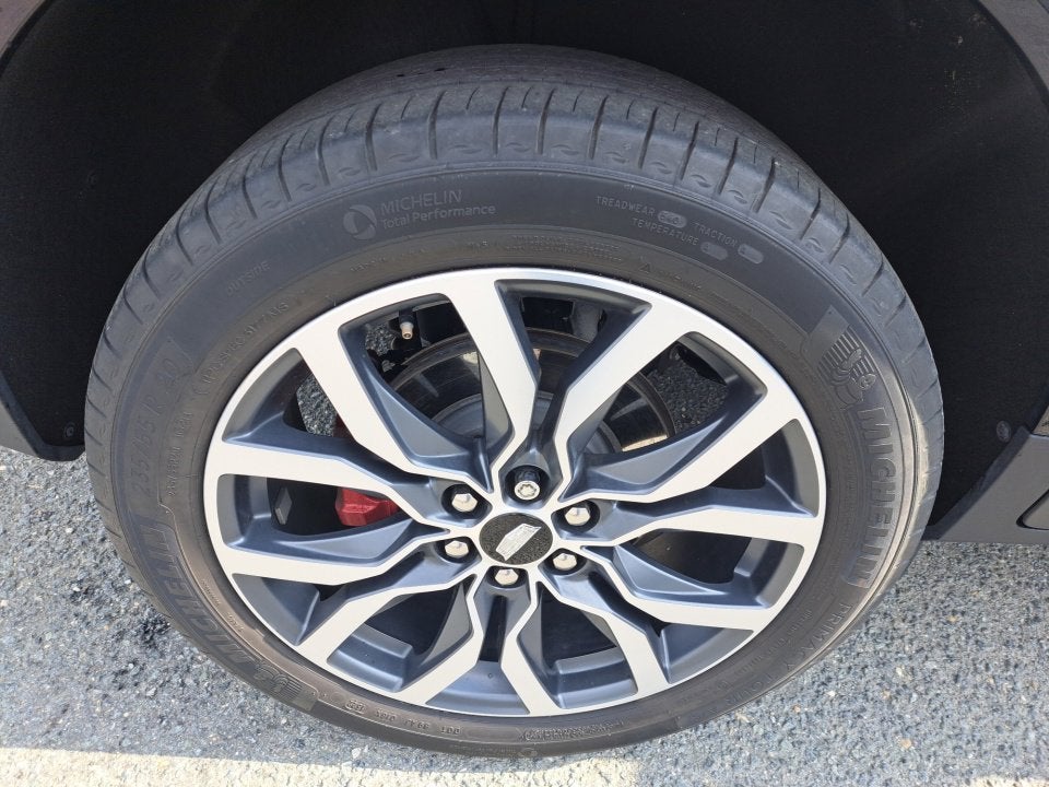 2022 Cadillac XT5 Sport