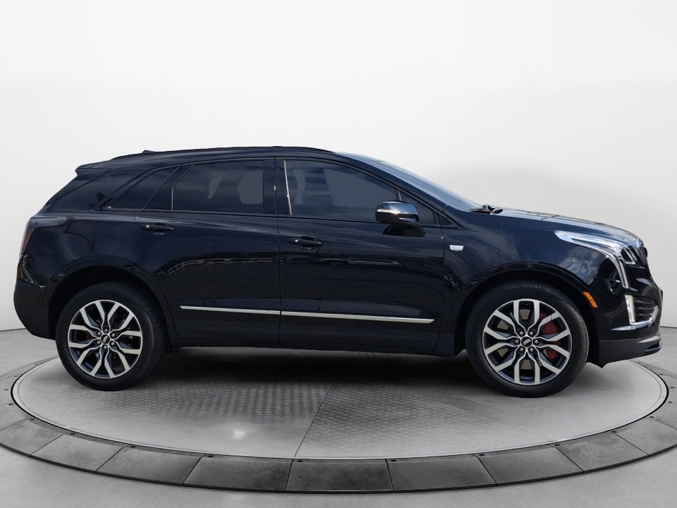 2022 Cadillac XT5 Sport