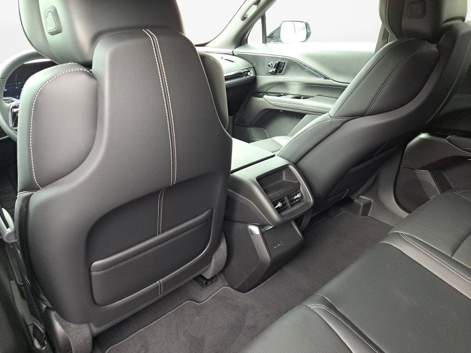 2025 Cadillac LYRIQ Sport 1