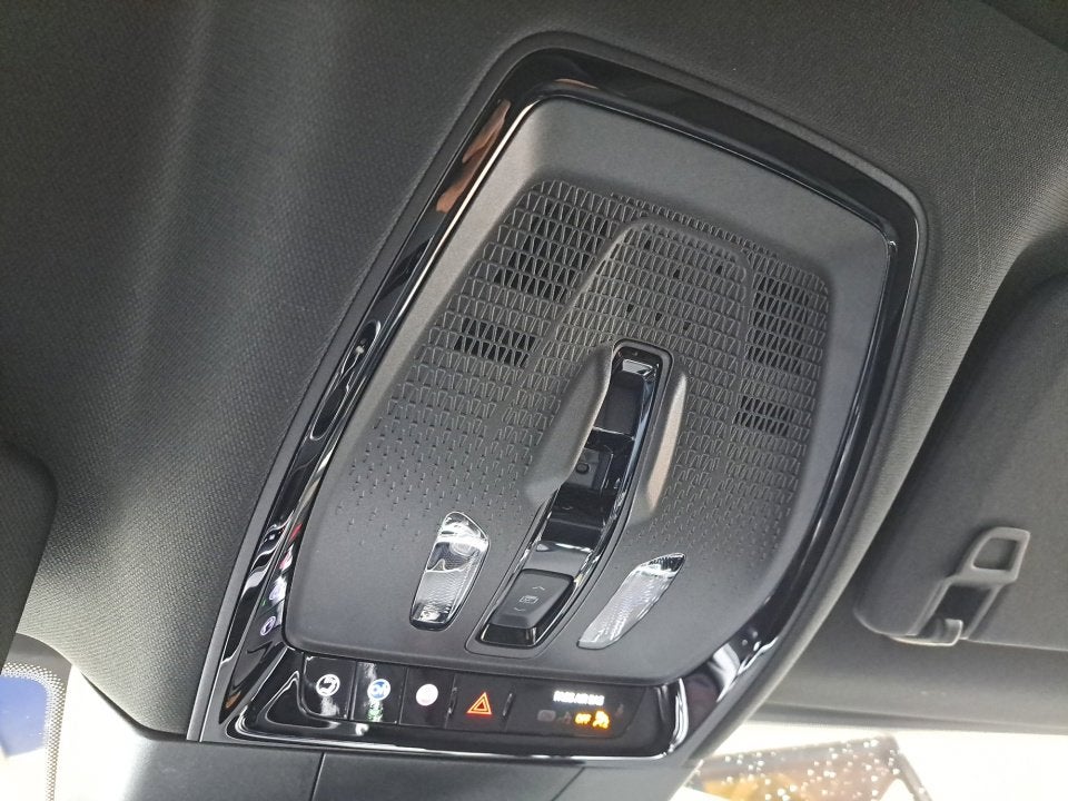 2025 Cadillac LYRIQ Sport 1