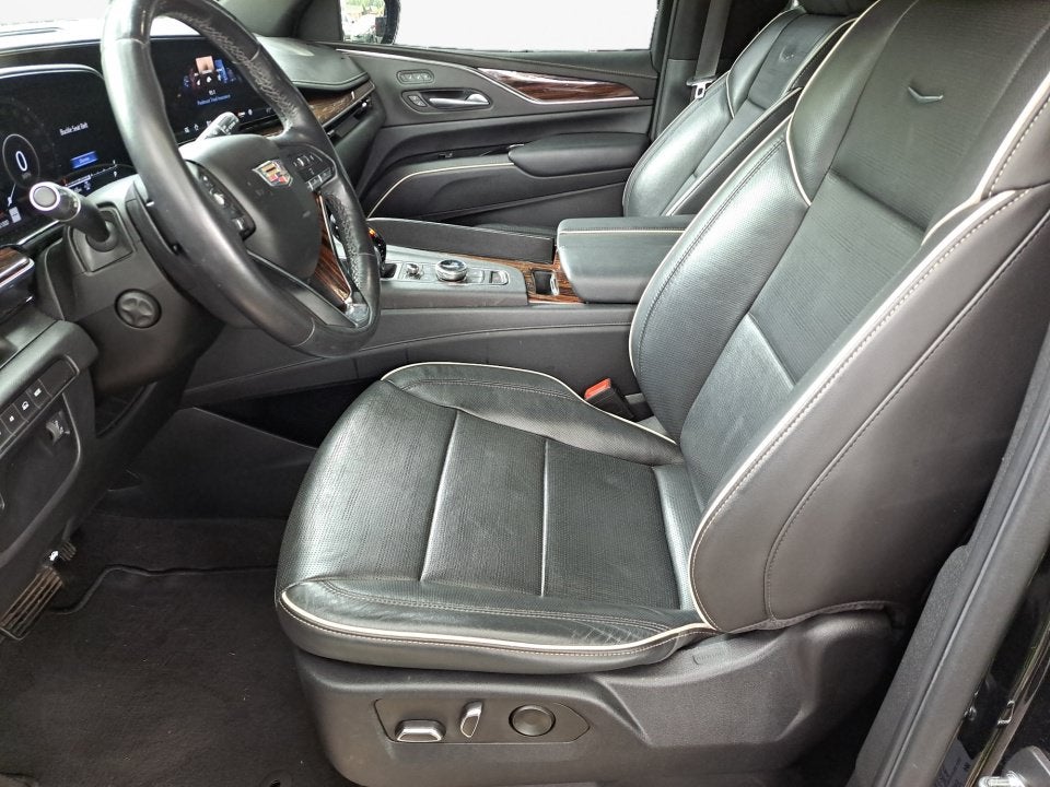 2022 Cadillac Escalade Premium Luxury
