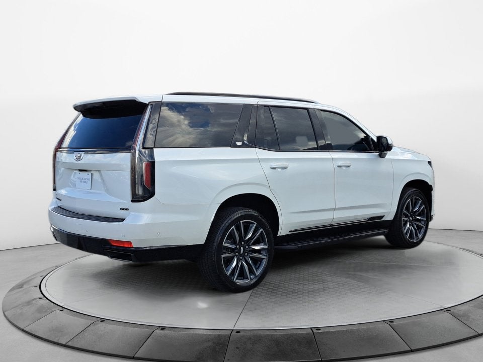 2024 Cadillac Escalade Sport