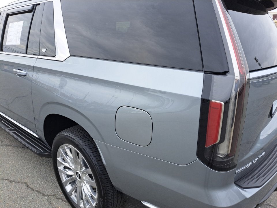 2024 Cadillac Escalade ESV Premium Luxury