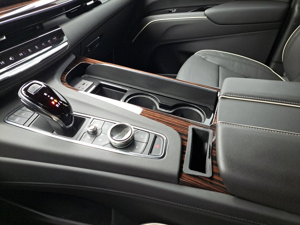 2024 Cadillac Escalade ESV Premium Luxury