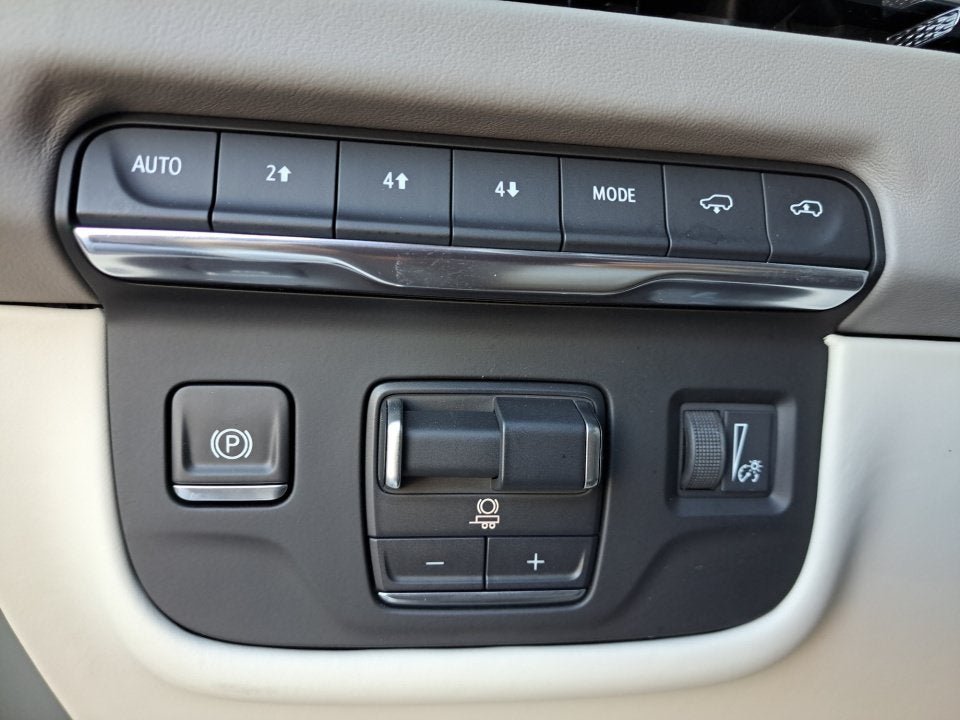 2025 Cadillac Escalade Sport Platinum