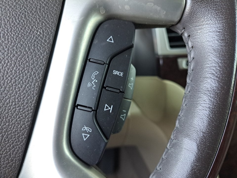 2010 Cadillac Escalade Luxury