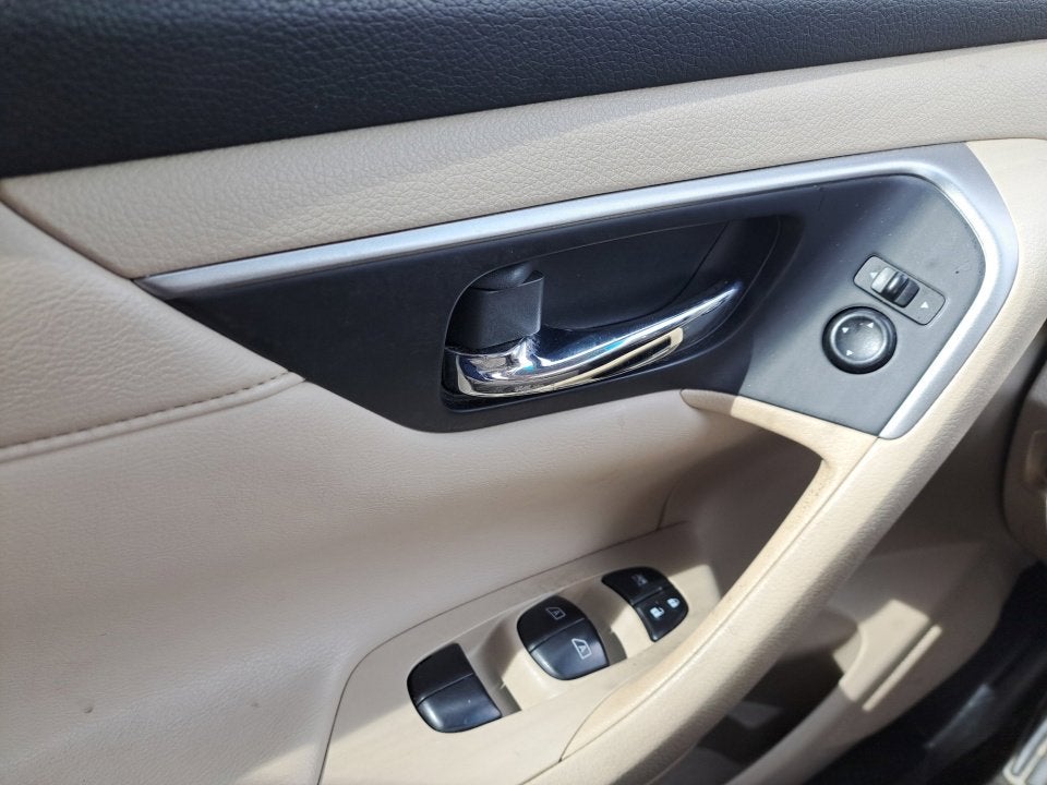 2015 Nissan Altima 2.5 SV