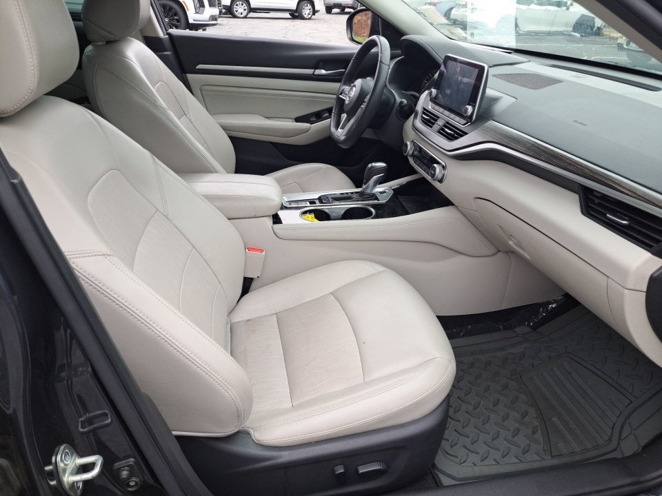 2020 Nissan Altima 2.5 Platinum