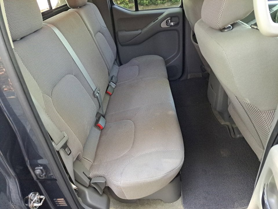 2015 Nissan Frontier SV