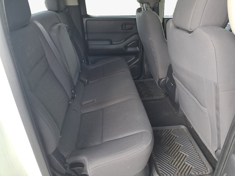 2022 Nissan Frontier S