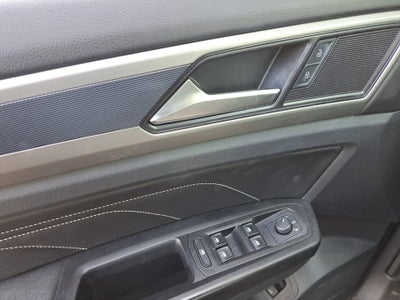 2020 Volkswagen Atlas Cross Sport 3.6L V6 SEL R-Line