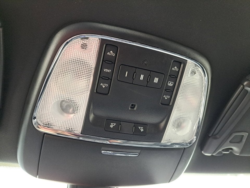 2018 Chrysler 300 300S