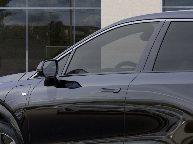 2025 Cadillac OPTIQ Luxury 1