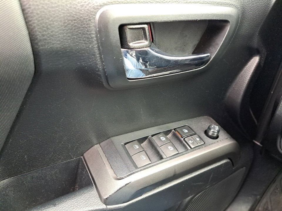 2019 Toyota Tacoma 2WD SR5