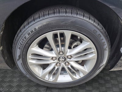 2016 Toyota Camry XLE