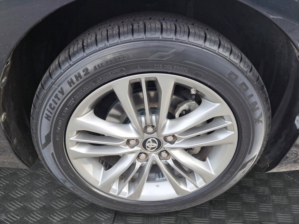 2016 Toyota Camry XLE