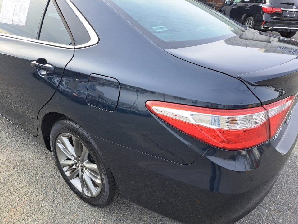 2016 Toyota Camry XLE