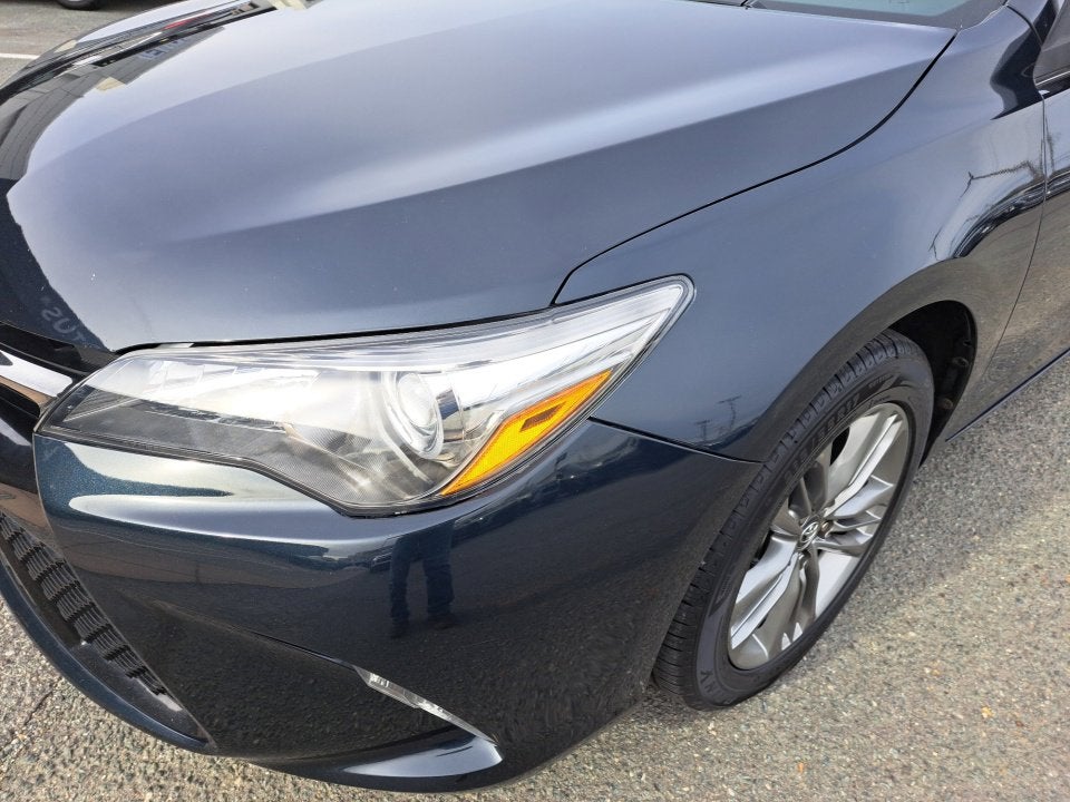 2016 Toyota Camry XLE