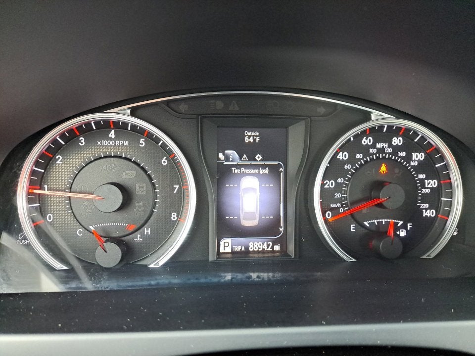 2016 Toyota Camry XLE