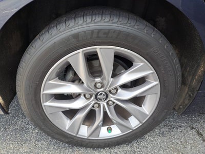 2019 Toyota Avalon XLE